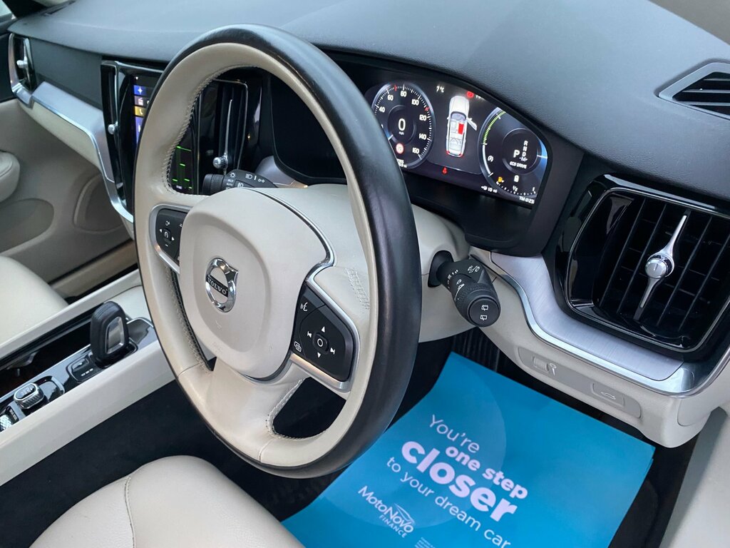 Volvo V60 2L Momentum Plus Grey #14