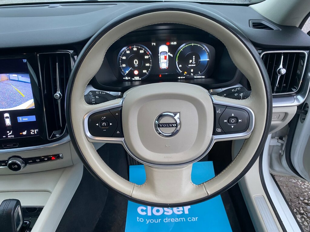 Volvo V60 2L Momentum Plus Grey #15