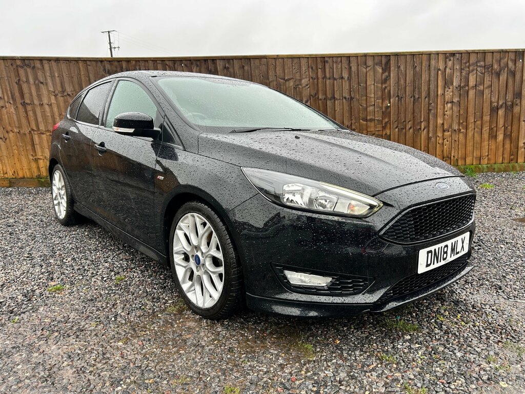 Ford Focus 1.0T Ecoboost St-line Hatchback DN18MLX Black #2