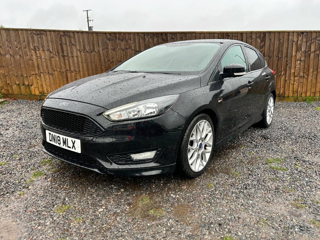 Ford Focus 1.0T Ecoboost St-line Hatchback DN18MLX Black #4