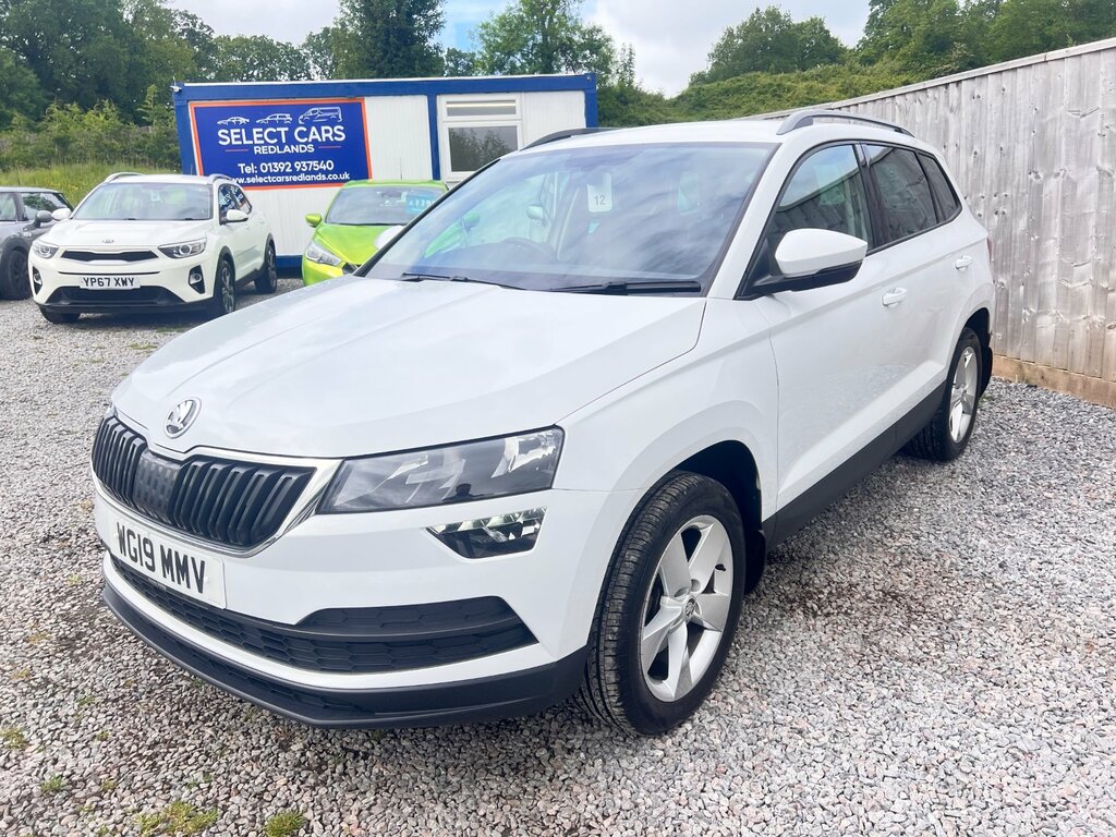 Skoda Karoq 1.5 Tsi Act Se Suv Euro 6 Ss WG19MMV White #4