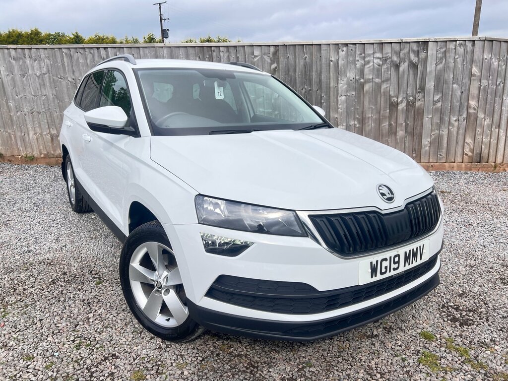 Skoda Karoq 1.5 Tsi Act Se Suv Euro 6 Ss WG19MMV White #2