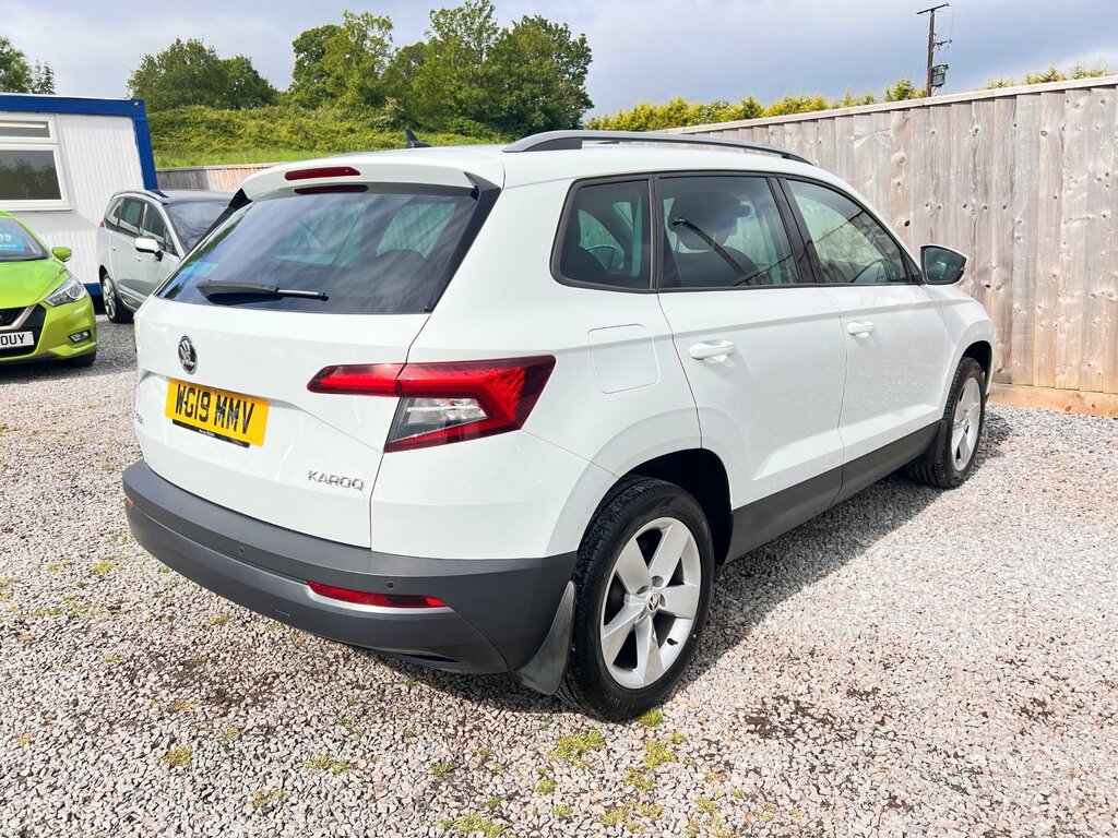 Skoda Karoq 1.5 Tsi Act Se Suv Euro 6 Ss WG19MMV White #6