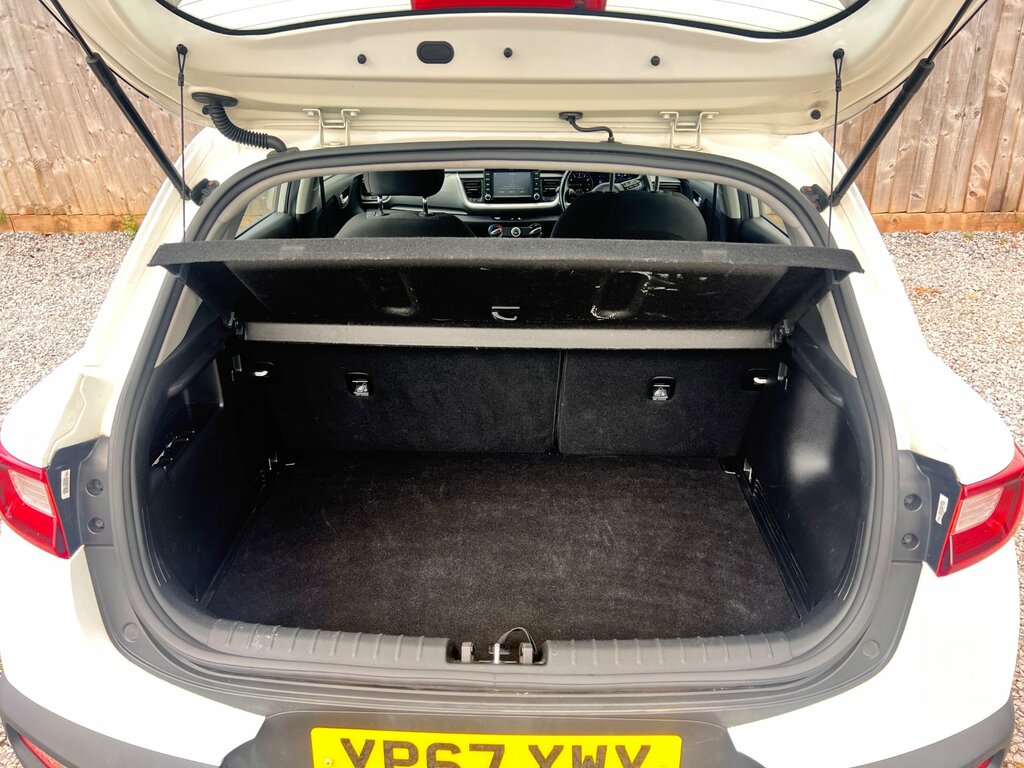 Kia Stonic 1.0 T-gdi 2 Suv White #22