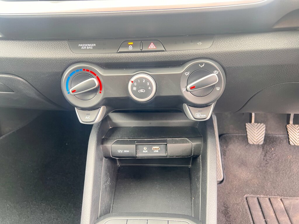 Kia Stonic 1.0 T-gdi 2 Suv White #19