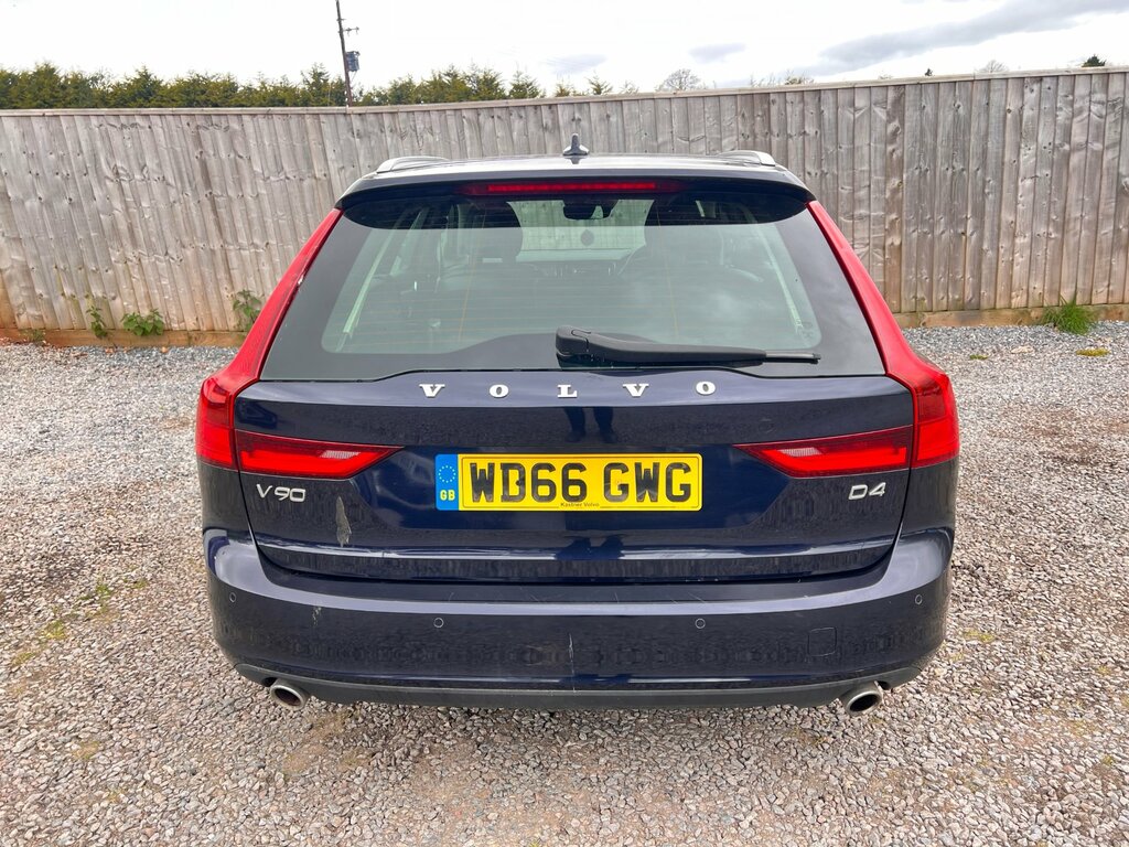 Volvo V90 2.0 D4 Momentum Estate Euro 6 Ss Blue #6