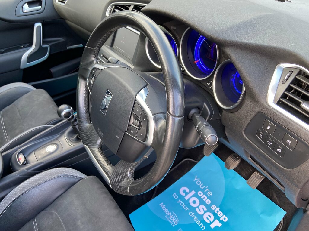 DS DS 4 Crossback 1.6 Bluehdi Crossback White #17