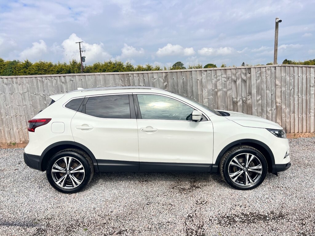 Nissan Qashqai 1.5 Dci N-connecta Suv Euro 6 S DL18FXM White #5