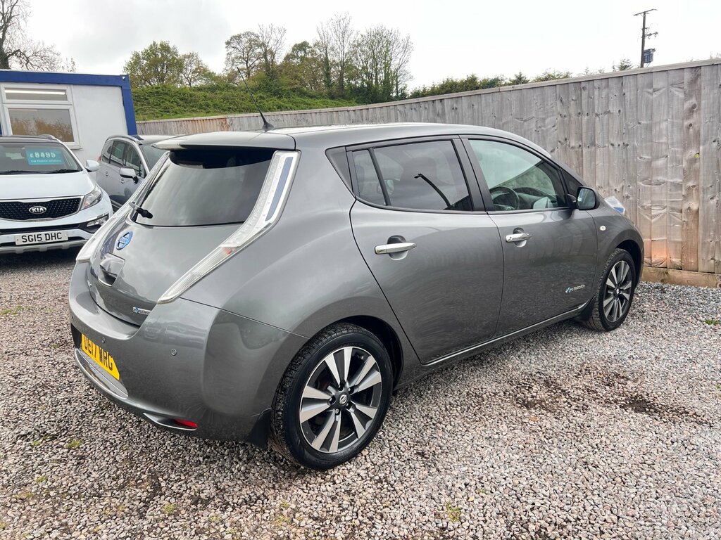 Nissan Leaf 30Kwh Tekna Hatchback 109 Bhp Grey #5