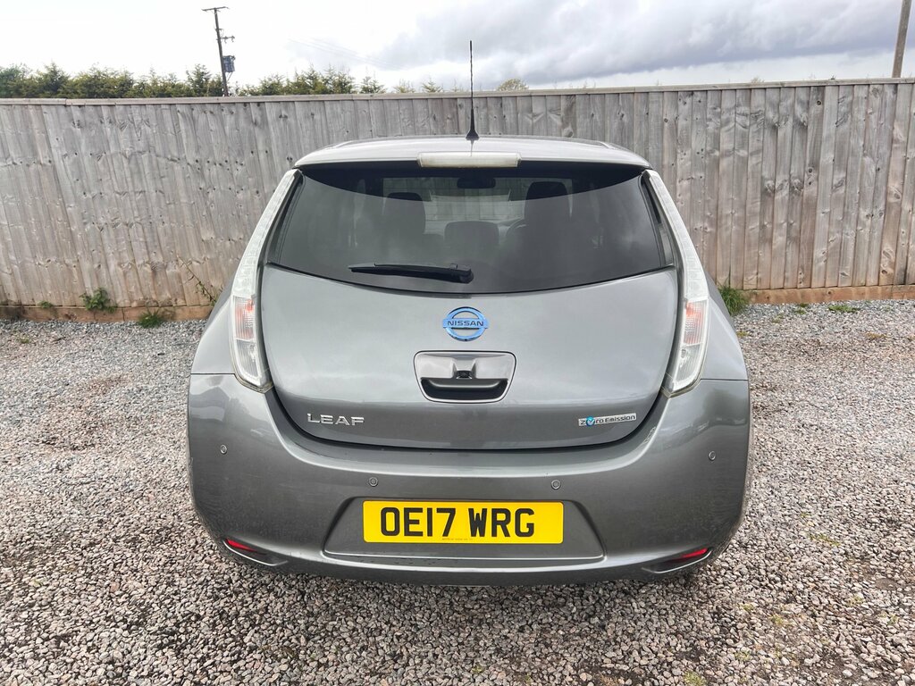 Nissan Leaf 30Kwh Tekna Hatchback 109 Bhp Grey #6