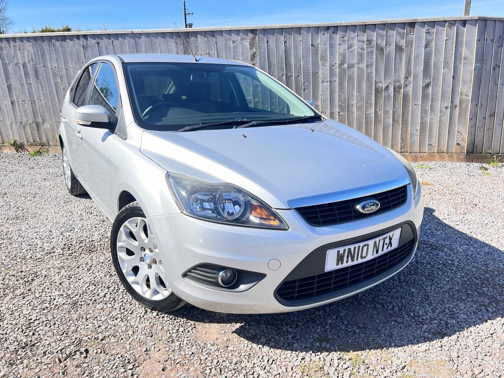 Ford Focus 1.6 Zetec Hatchback 184 Gkm WN10NTX Silver #2