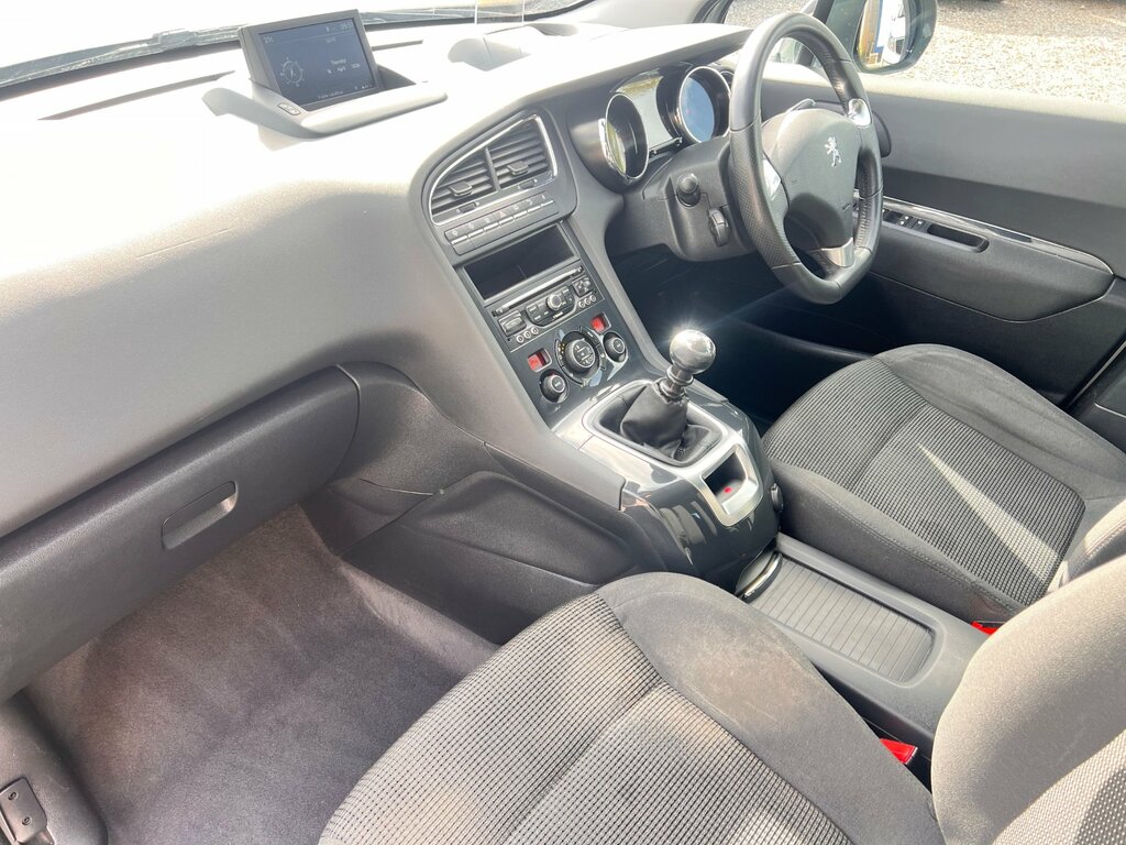 Peugeot 5008 Puretech Ss Allure Grey #17