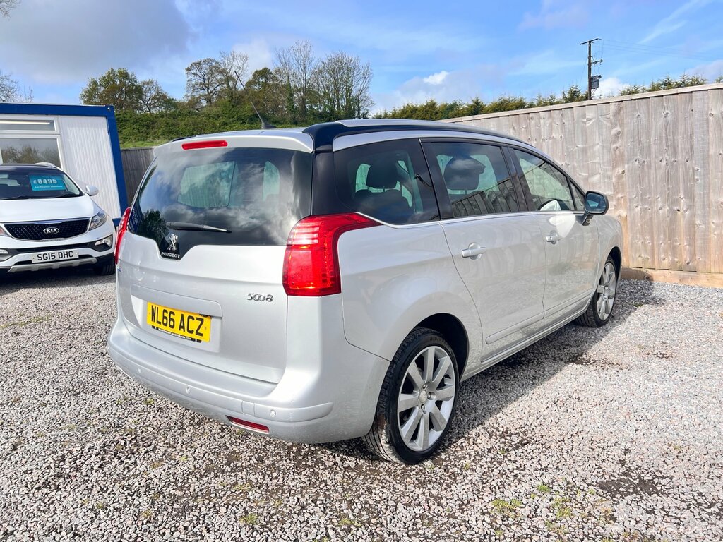Peugeot 5008 Puretech Ss Allure Grey #5