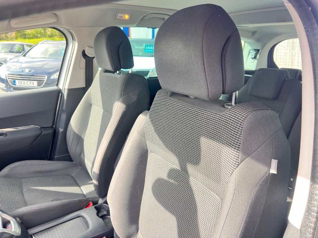 Peugeot 5008 Puretech Ss Allure Grey #31