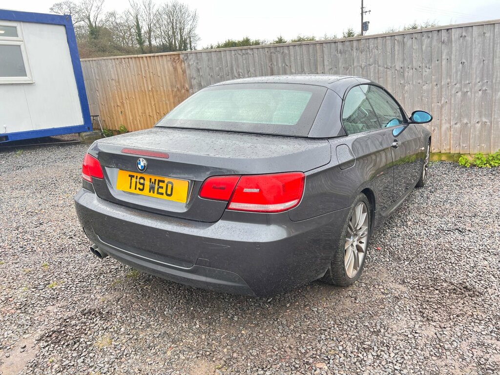 BMW 3 Series 325I Se Black #4