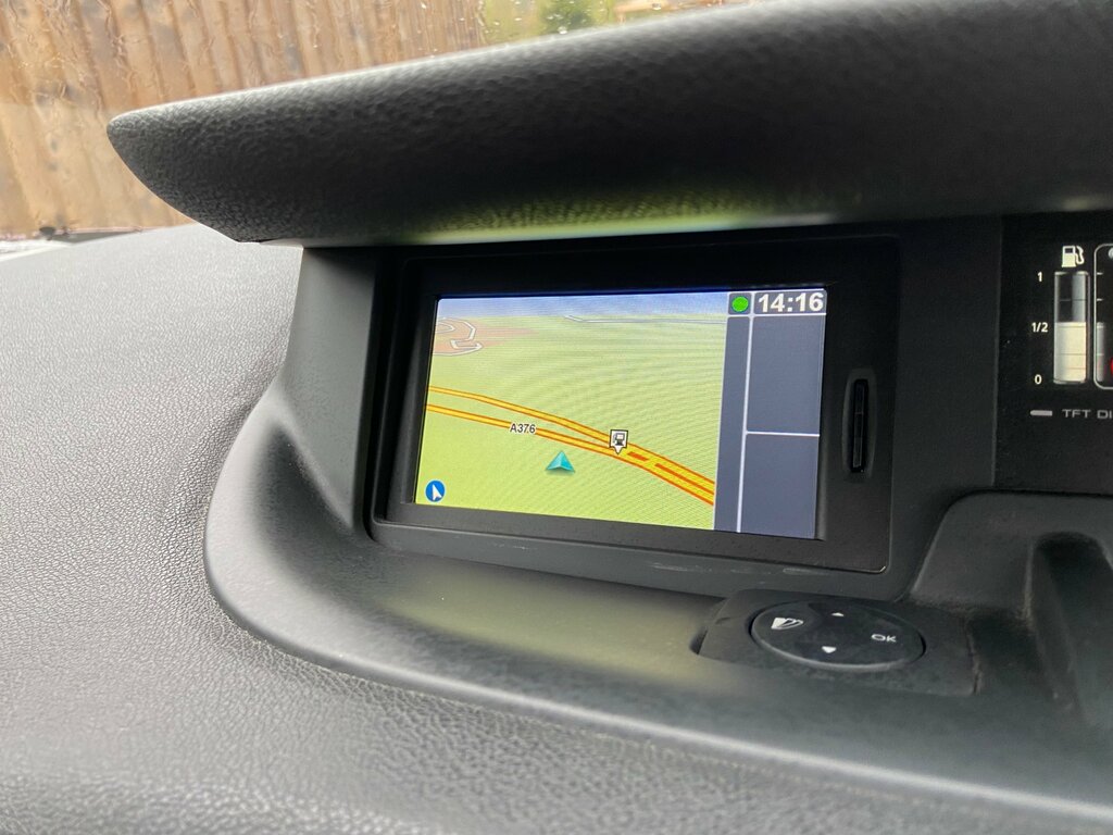 Renault Scenic XMOD 1.5 Xmod Dynamique Tomtom Energy Dci Ss 110 Bh Red #14
