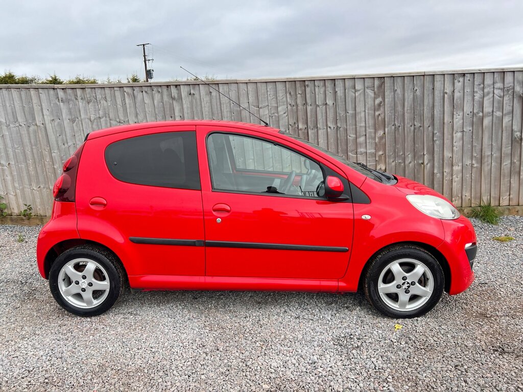 Peugeot 107 1.0 12V Allure Hatchback Euro 5 Red #5