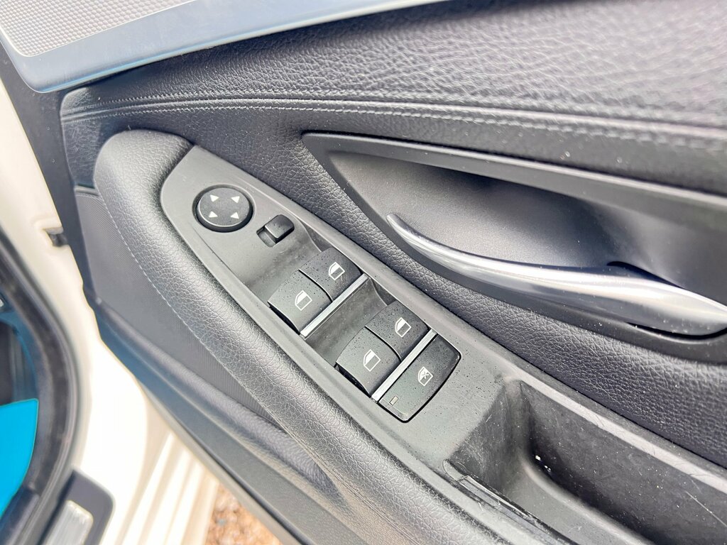 BMW 5 Series 525D M Sport Grey #29