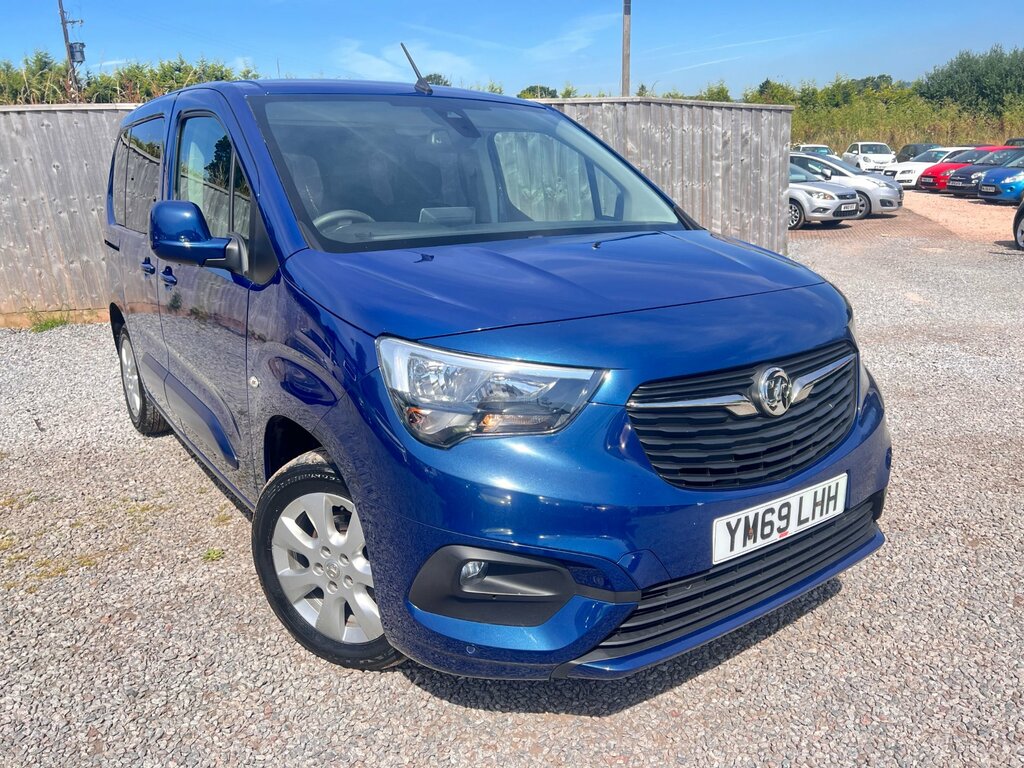 Vauxhall Combo Life 1.5 Turbo D Blueinjection Energy Mpv Ma Blue #2