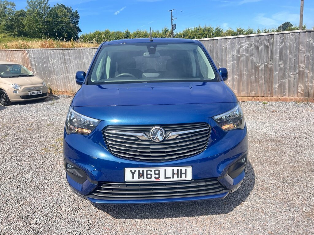 Vauxhall Combo Life 1.5 Turbo D Blueinjection Energy Mpv Ma Blue #3