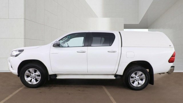 Toyota HILUX D-4d Icon Pickup Double White #6