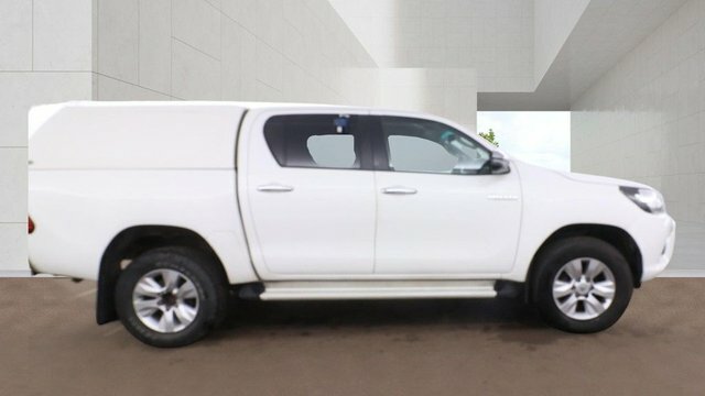 Toyota HILUX D-4d Icon Pickup Double White #5