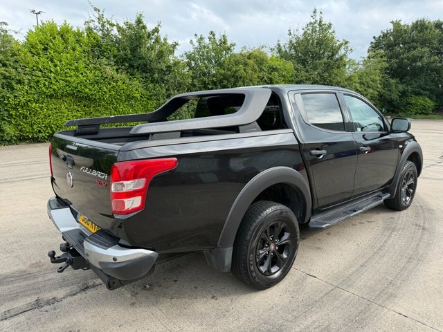 Fiat Fullback Cross Pickup Double Cab Black