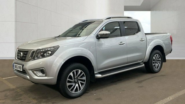 Nissan Navara Dci Tekna Pickup Double Silver #2