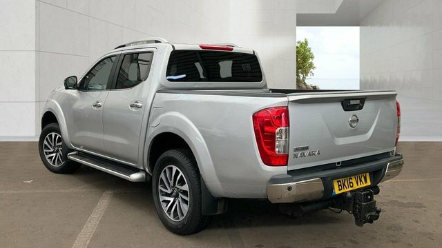 Nissan Navara Dci Tekna Pickup Double Silver #3