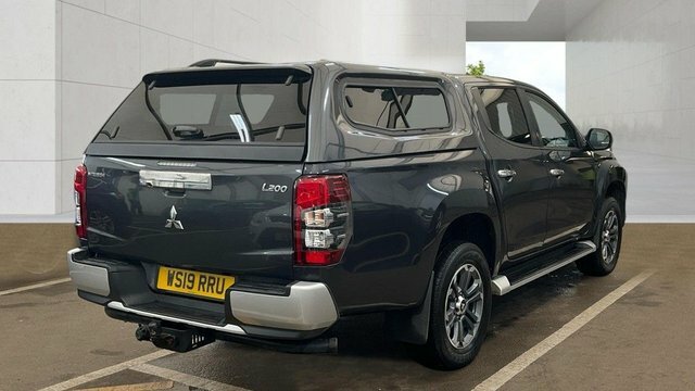 Mitsubishi L200 Di-d Dc Warrior Pickup Grey #4
