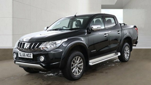 Mitsubishi L200 Di-d Dc Warrior Pickup Black #2