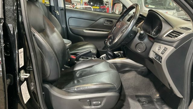 Mitsubishi L200 Di-d Dc Warrior Pickup Black #5