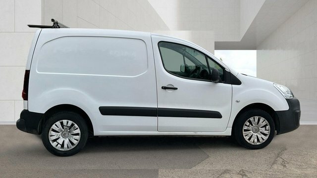 Citroen Berlingo Bluehdi 850 Enterprise Panel White #5