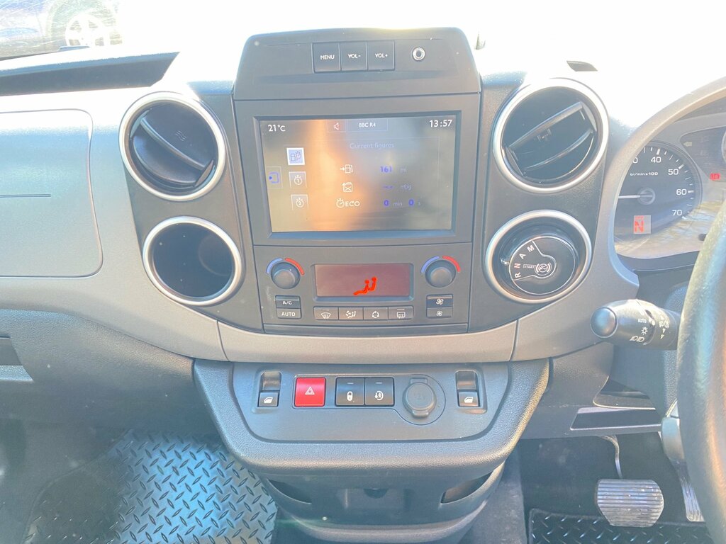 Peugeot Partner Tepee Mpv Blue #19