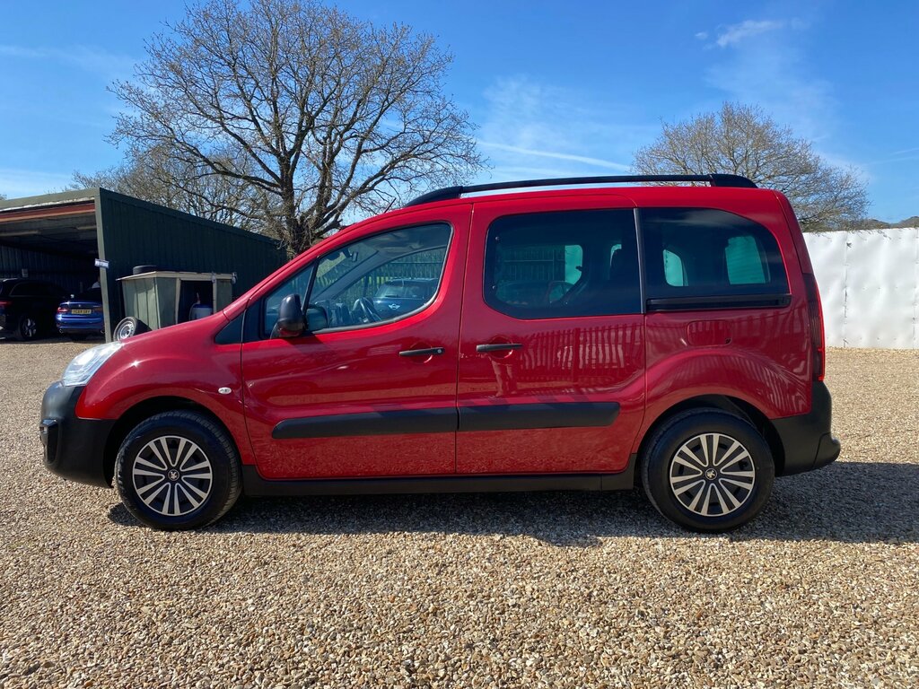 Peugeot Partner Tepee 1.6 Bluehdi Outdoor Mpv Etg Euro 6 Ss Red #5