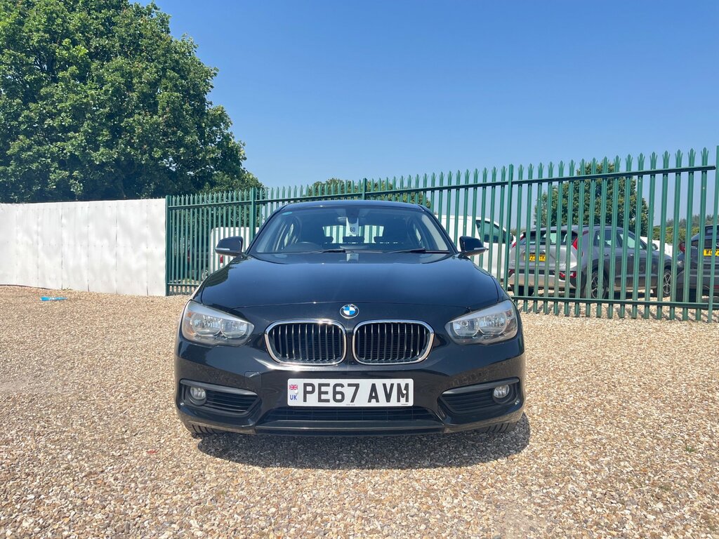 BMW 1 Series 1.5 118I Se Hatchback Euro 6 Ss PE67AVM Black #2