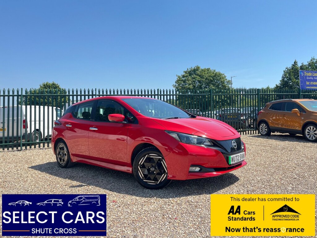 Nissan Leaf 39Kwh Acenta Hatchback 150 Ps Red