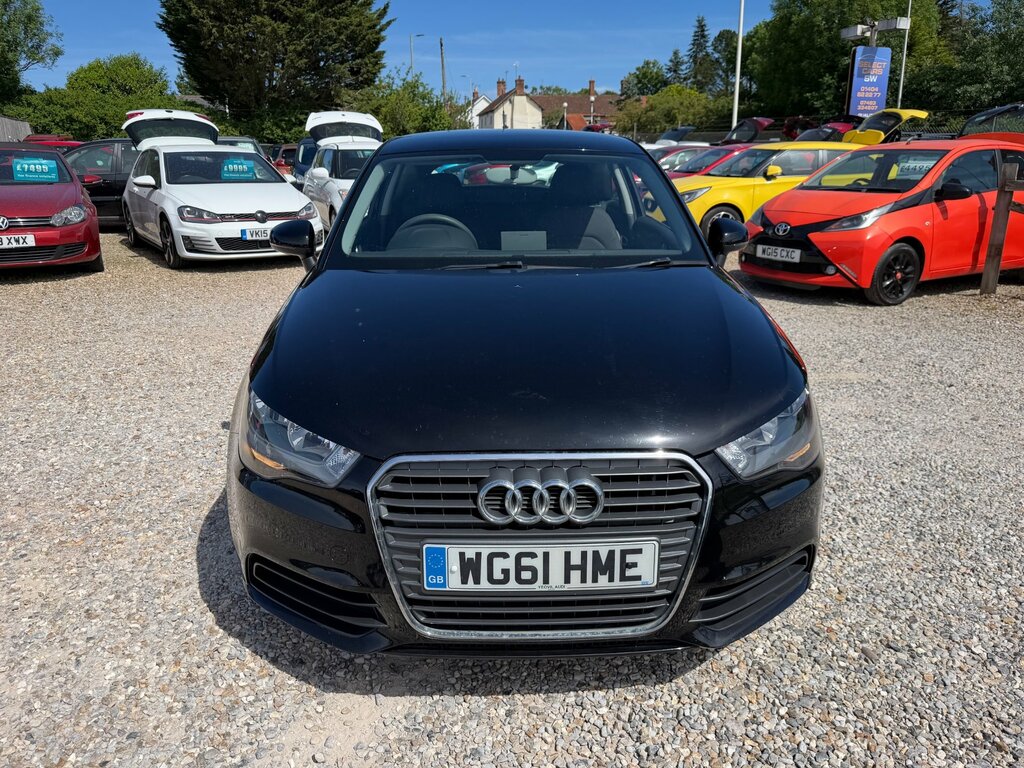 Audi A1 1.6 Tdi Se Hatchback Euro 5 Ss Black #4
