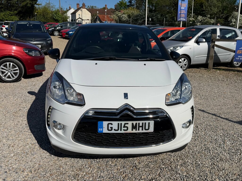 Citroen DS3 1.2 Puretech Dstyle Plus Hatchback Manu White #3