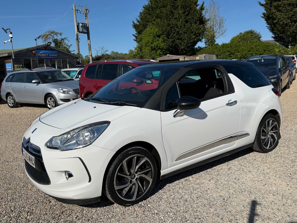 Citroen DS3 1.2 Puretech Dstyle Plus Hatchback Manu White #4