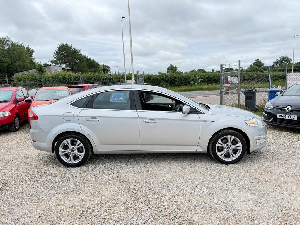 Ford Mondeo 2.0L Titanium Tdci 138 Bhp Black #10