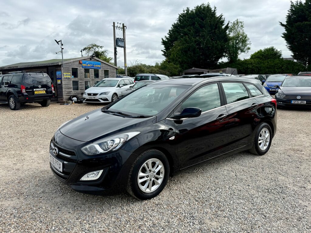 Hyundai I30 1.6 Crdi Blue Drive Se Tourer Eu Black #5
