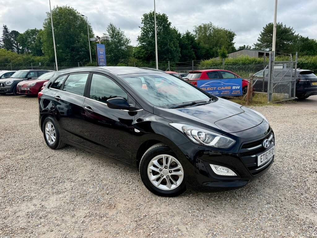 Hyundai I30 1.6 Crdi Blue Drive Se Tourer Eu Black