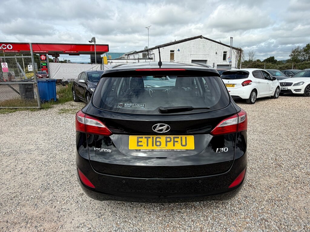 Hyundai I30 Crdi Se Nav Blue Drive Blue #8