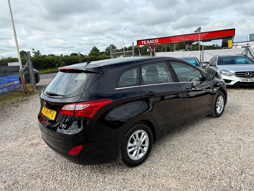 Hyundai I30 Crdi Se Nav Blue Drive Blue #9