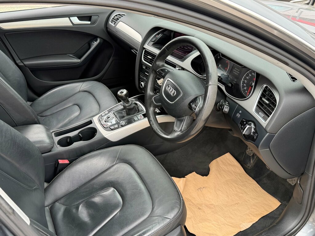 Audi A4 2.0 Tdi Se Technik Saloon Euro 5 Grey #3