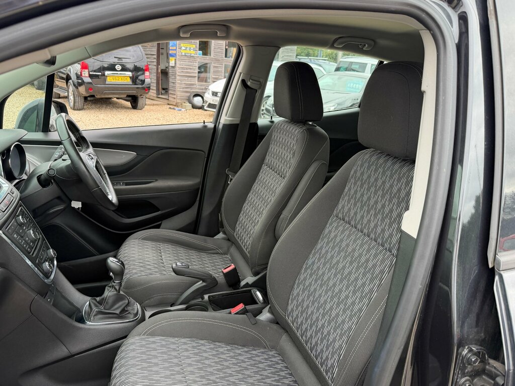 Vauxhall Mokka 1.4T Se White #13