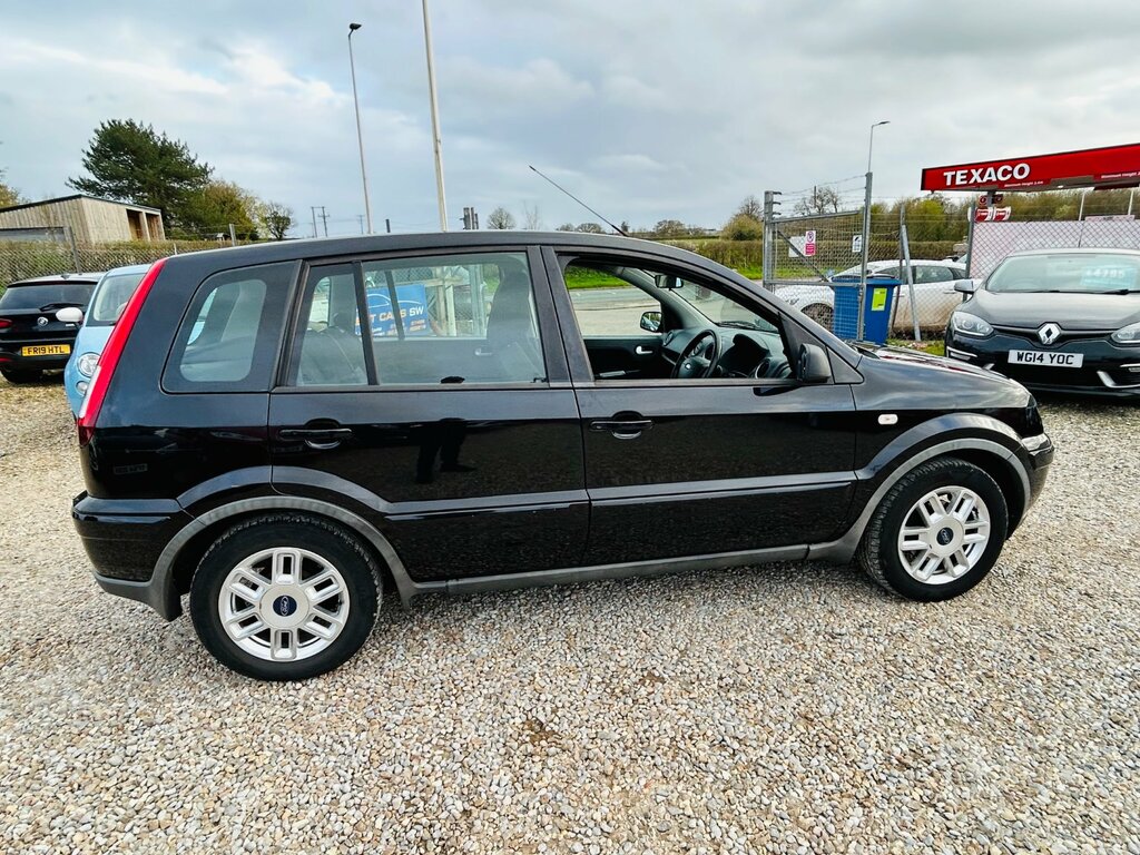 Ford Fusion 1.4 Zetec Climate 78 Bhp Red #10