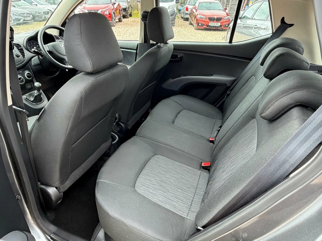Hyundai I10 1.2 85Bhp Classic Hatchback Silver #12