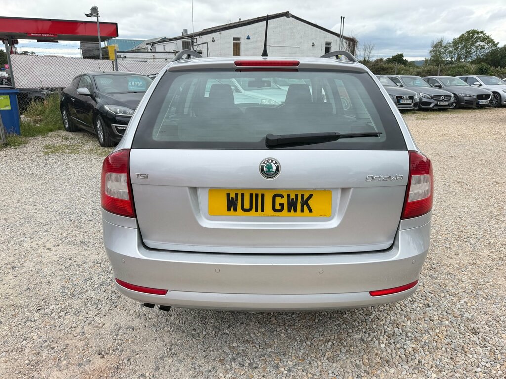 Skoda Octavia Octavia Elegance Tsi Silver #9